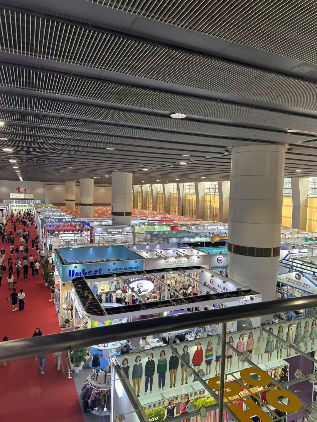 ?【广交会】人山人海！逛到腿断也值了！