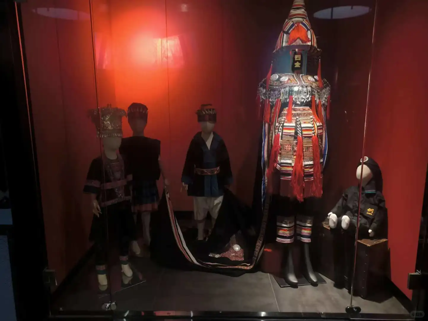 参观学习米洛甲壮古，学习会展设计。