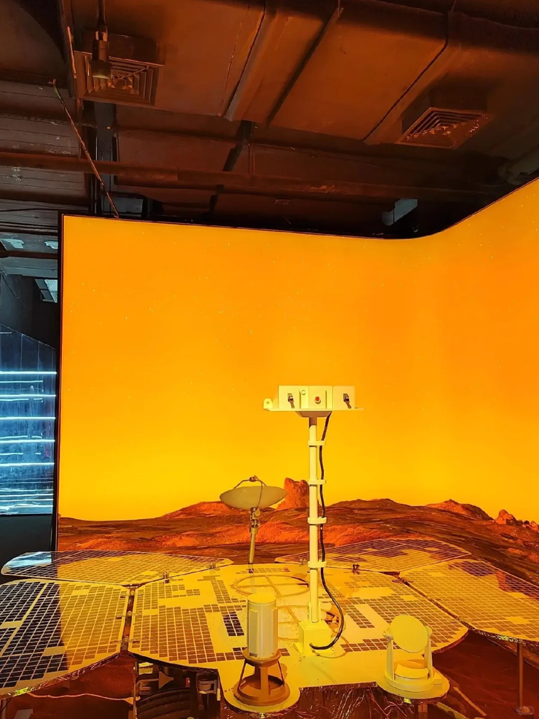 邂逅宇宙浪漫|上海漫无边界航天展