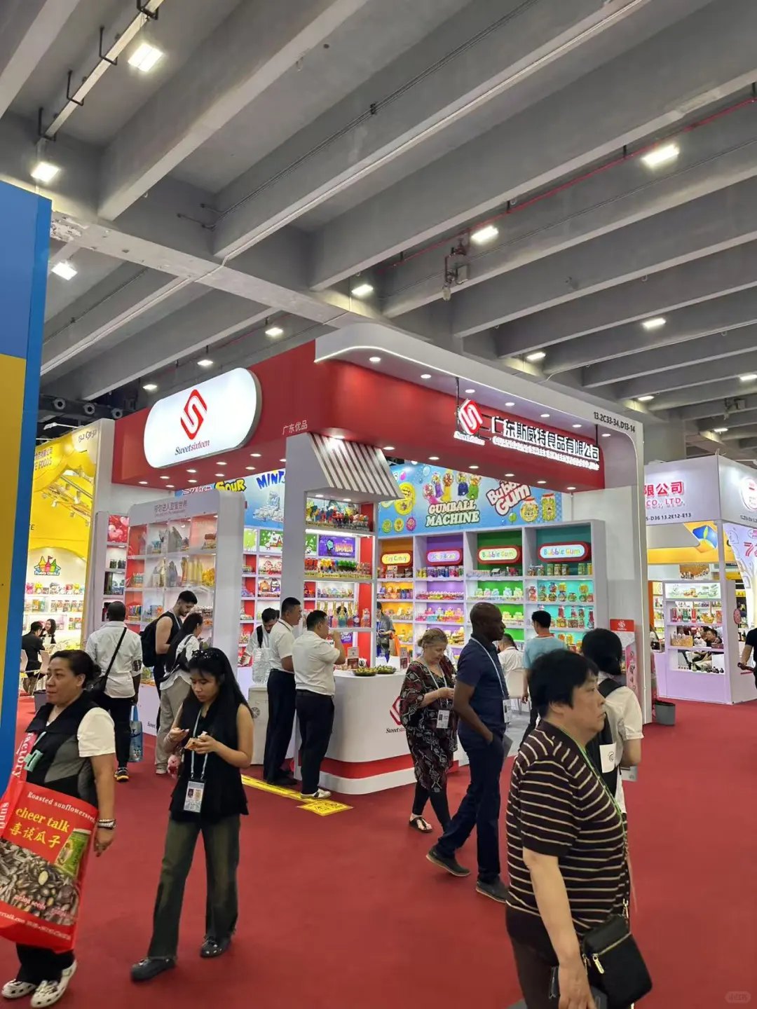 ?【广交会】人山人海！逛到腿断也值了！