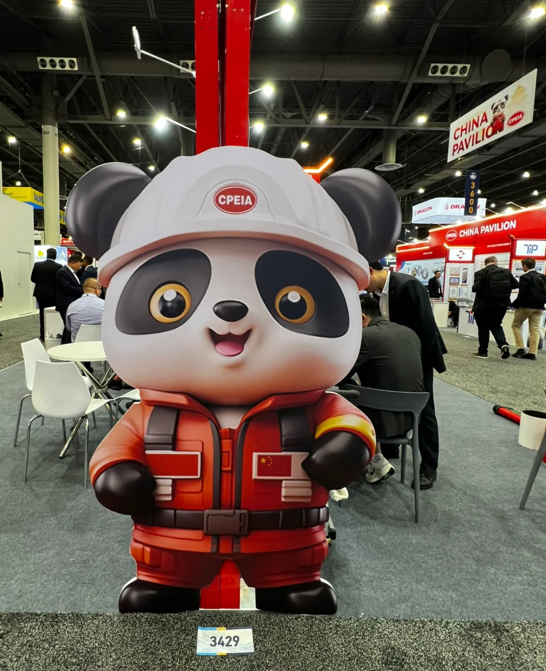 逛了两天展会，喉咙痛鼻子堵，不知是不是中标