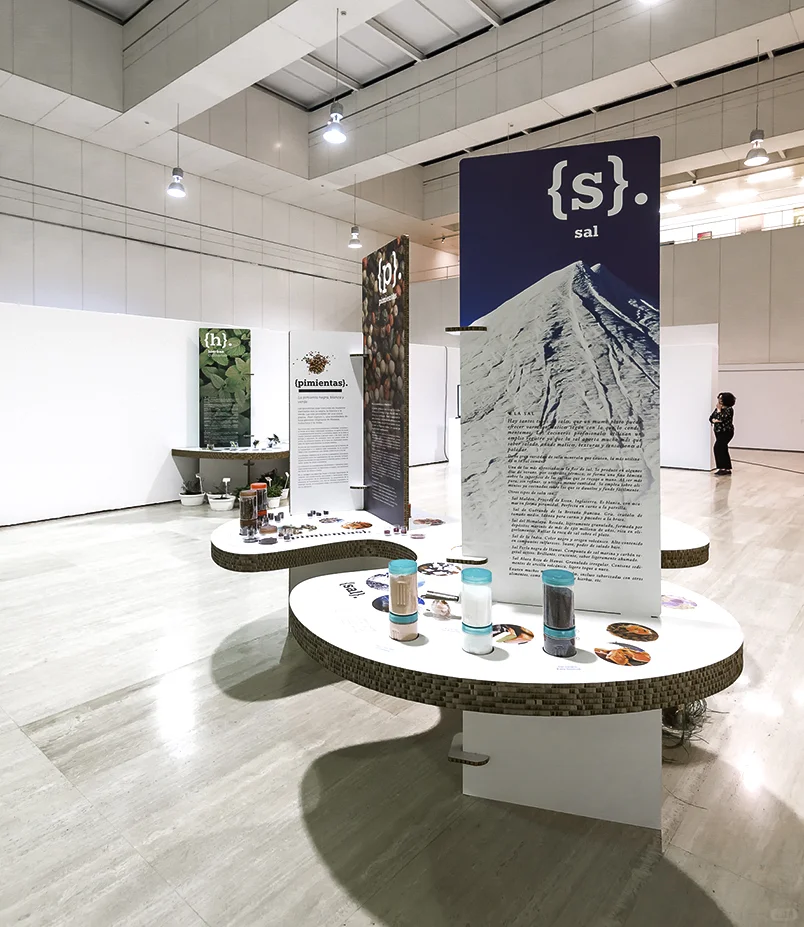 瓦楞纸会展空间 | ♻️ 持续环保