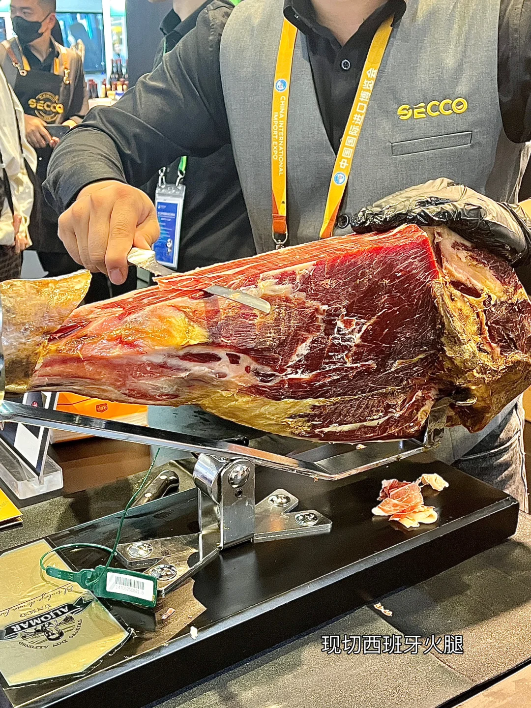 没有人可以空着手离开进博会?羊毛真的太多