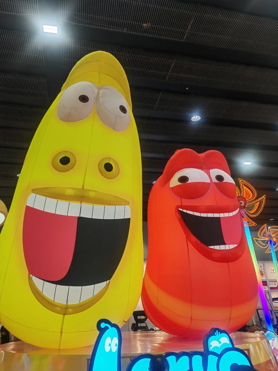 广交会展馆，吃喝玩乐的一天