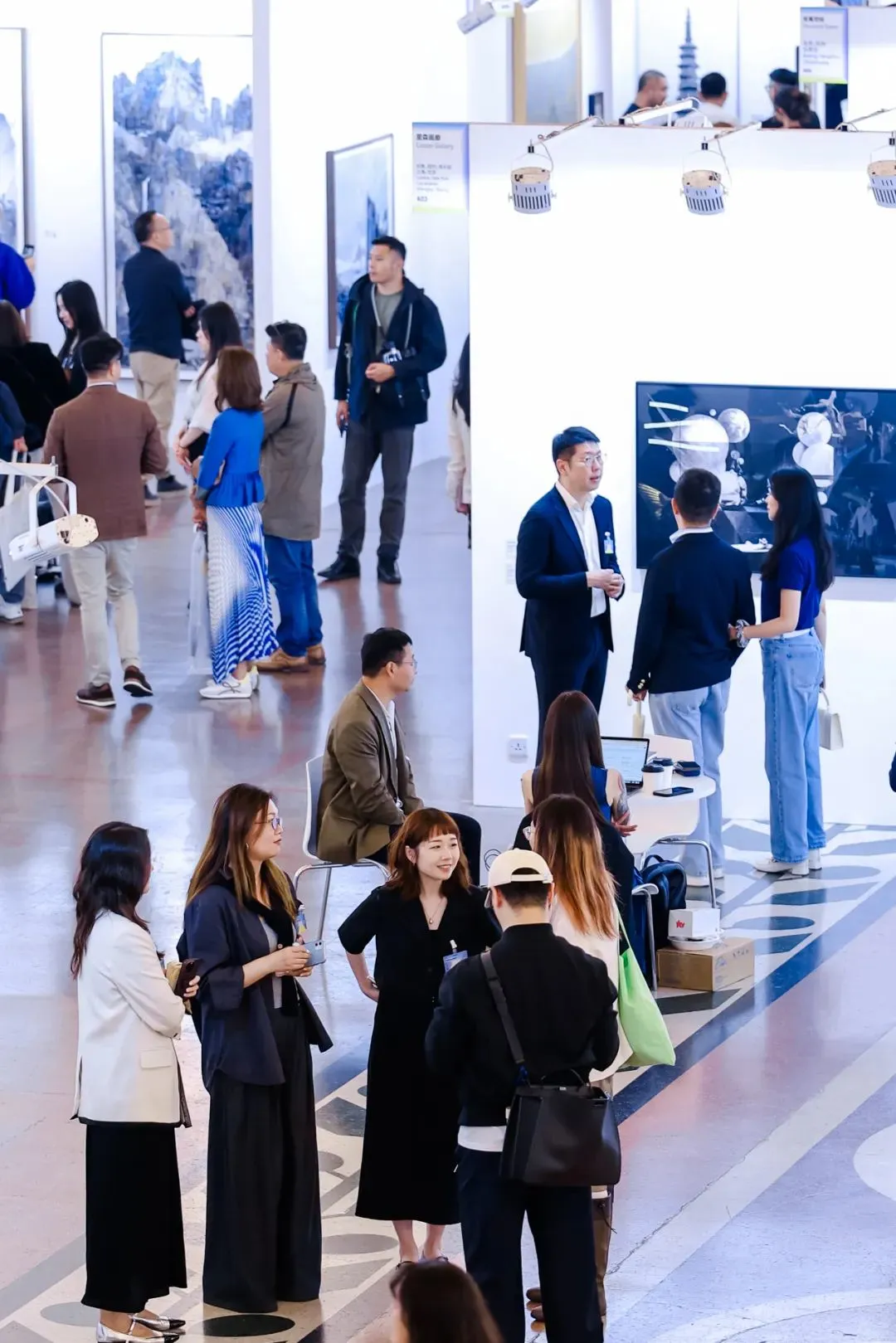 艺商会艺术空间：影像上海艺术博览会