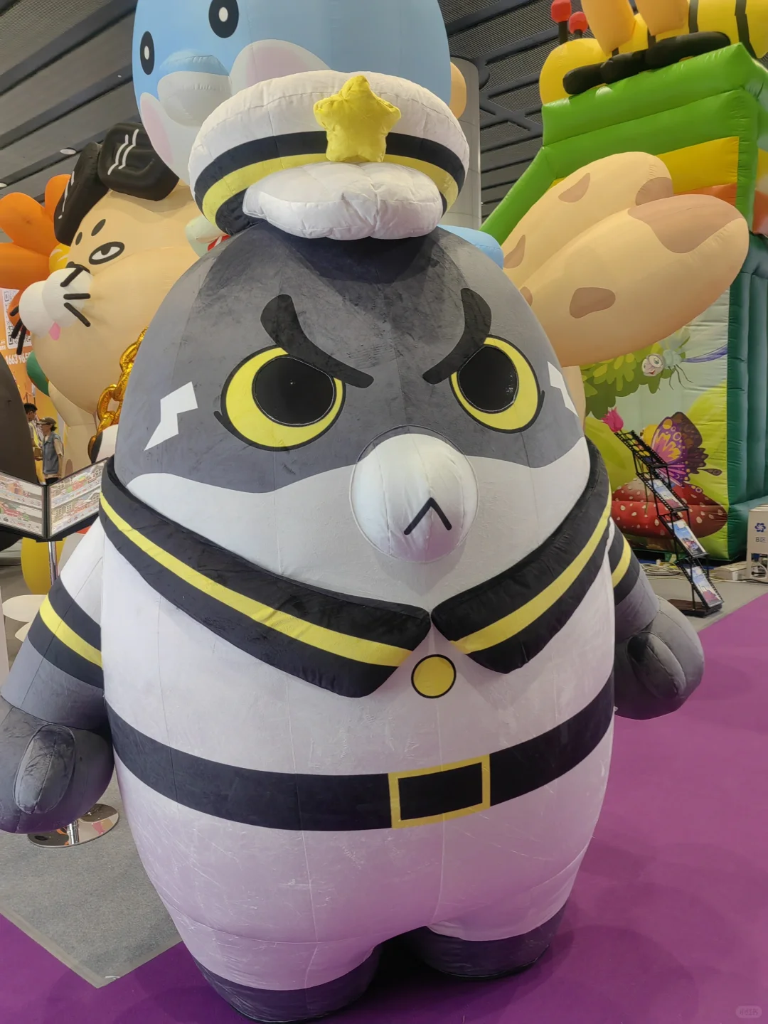 广交会展馆，吃喝玩乐的一天