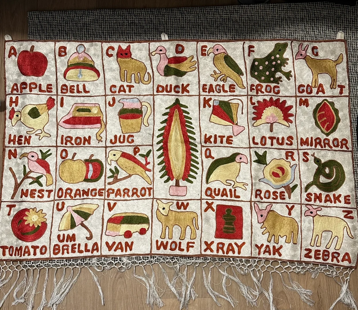 ??在巴黎博览会上疯狂淘宝