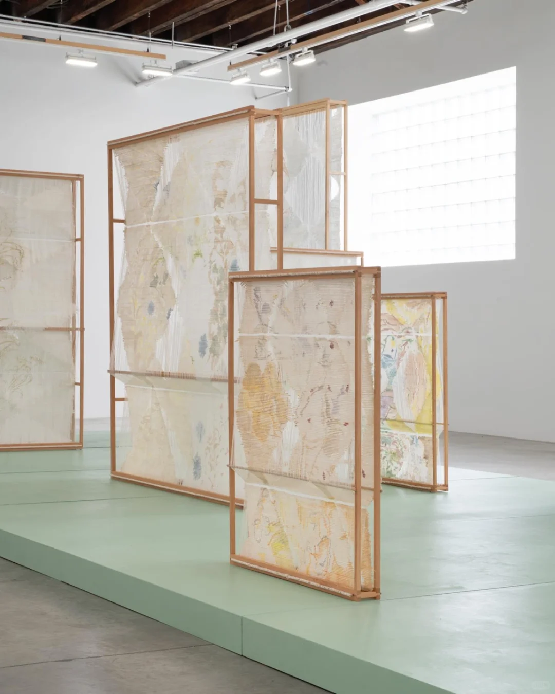 纺织装置艺术家｜Élise Peroi ?