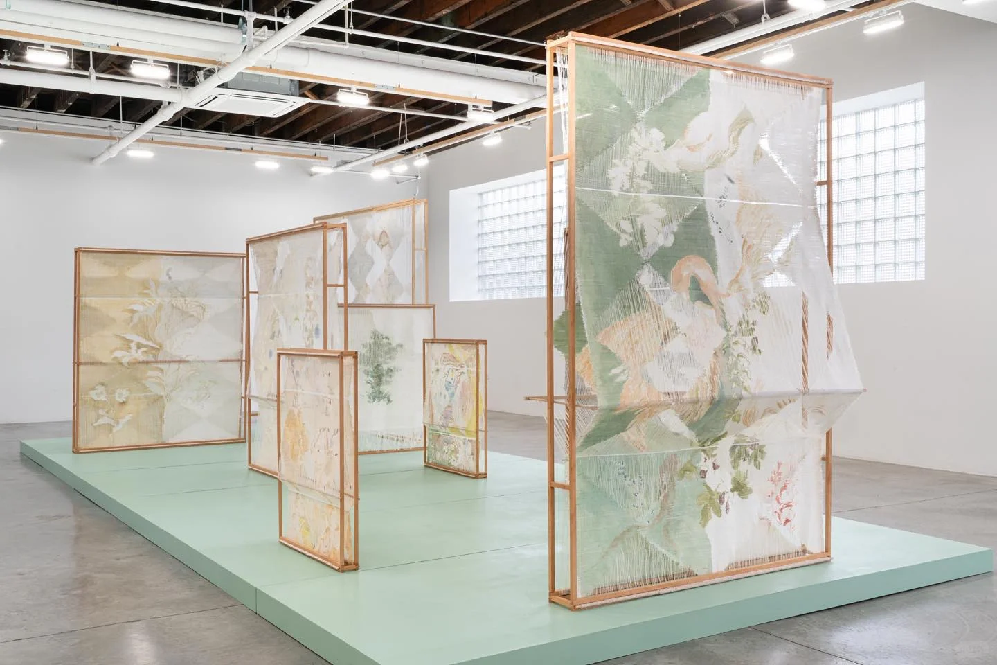 纺织装置艺术家｜Élise Peroi ?