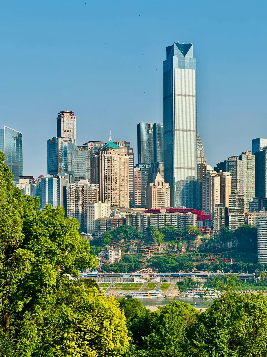 重庆曼哈顿钻石广场?