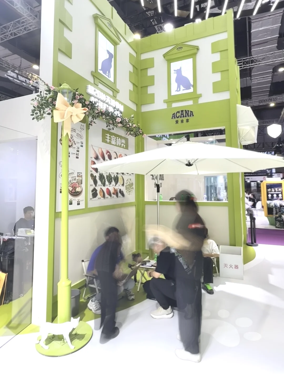 它博会宠物展台设计~超二十种天然食材碗