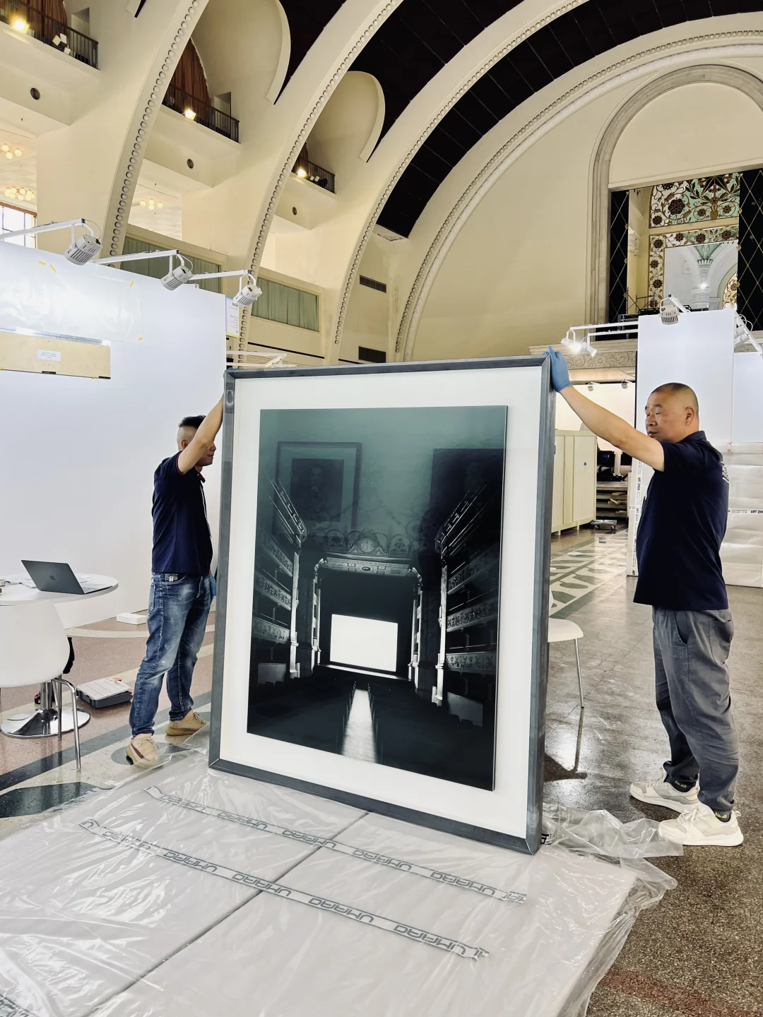 荣幸参展第十届影像上海艺术博览会