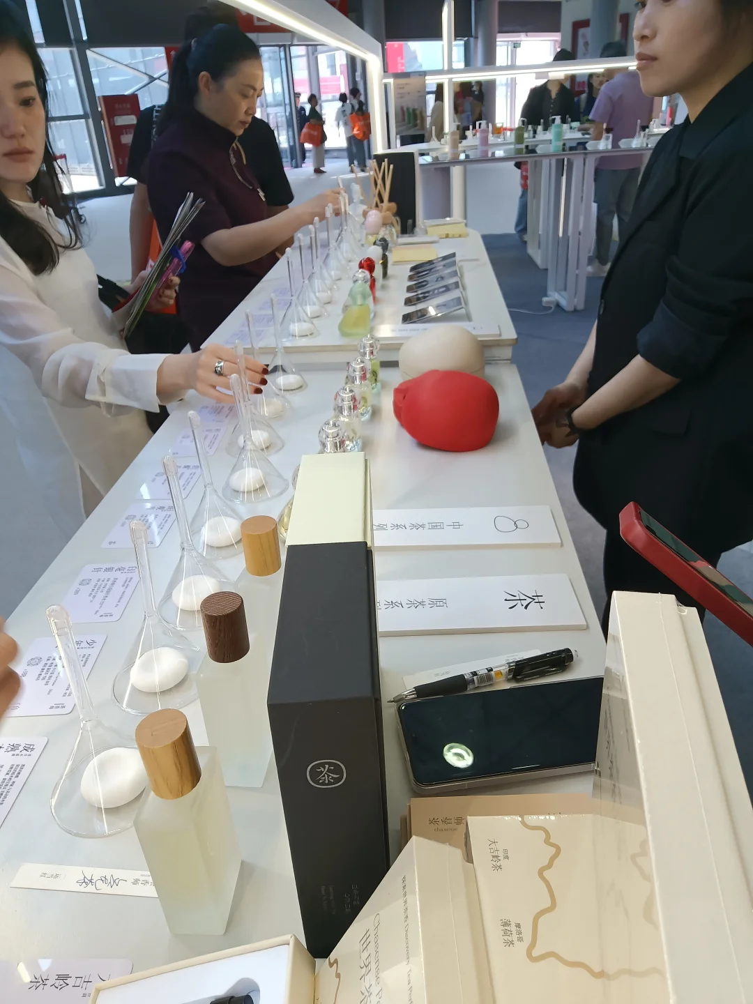 茶香师在美容博览会搞活动啦！