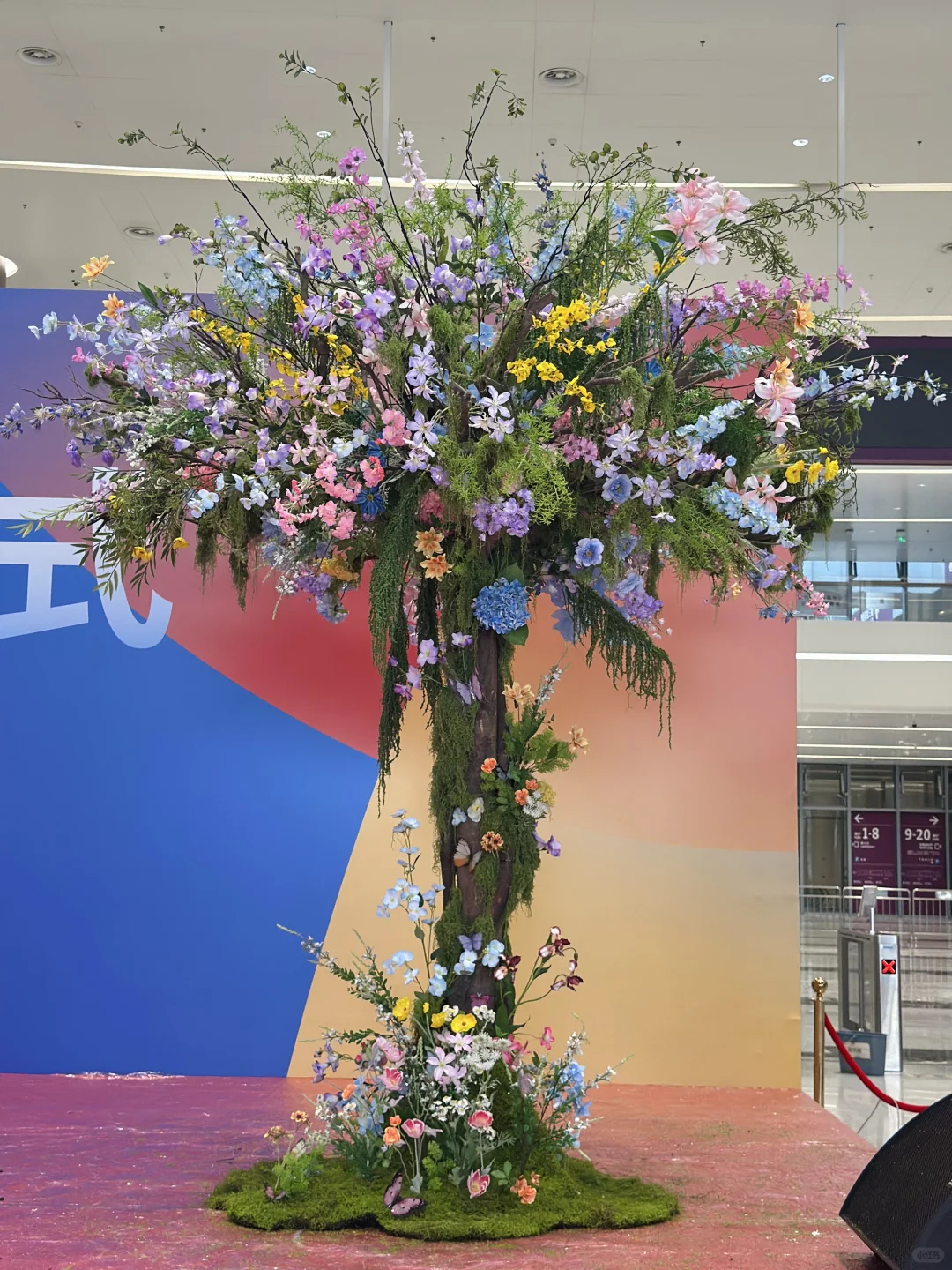 第25届中国零售业博览会开幕式花艺布置