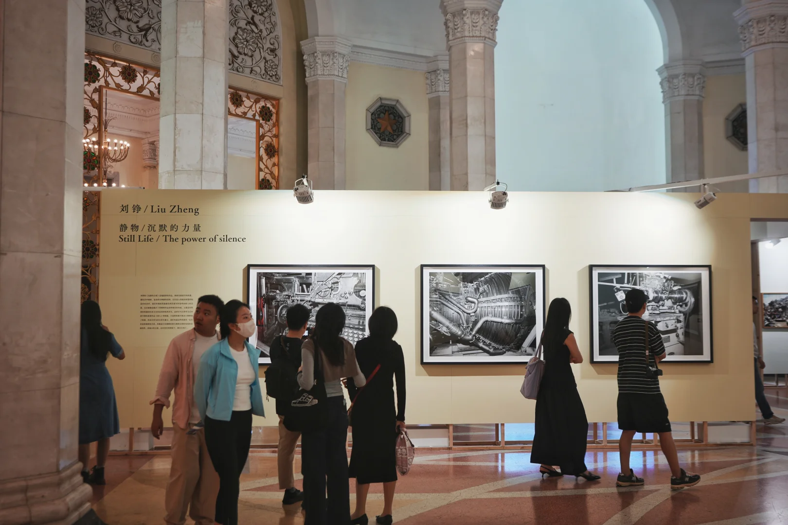 看展-影像上海艺术博览会