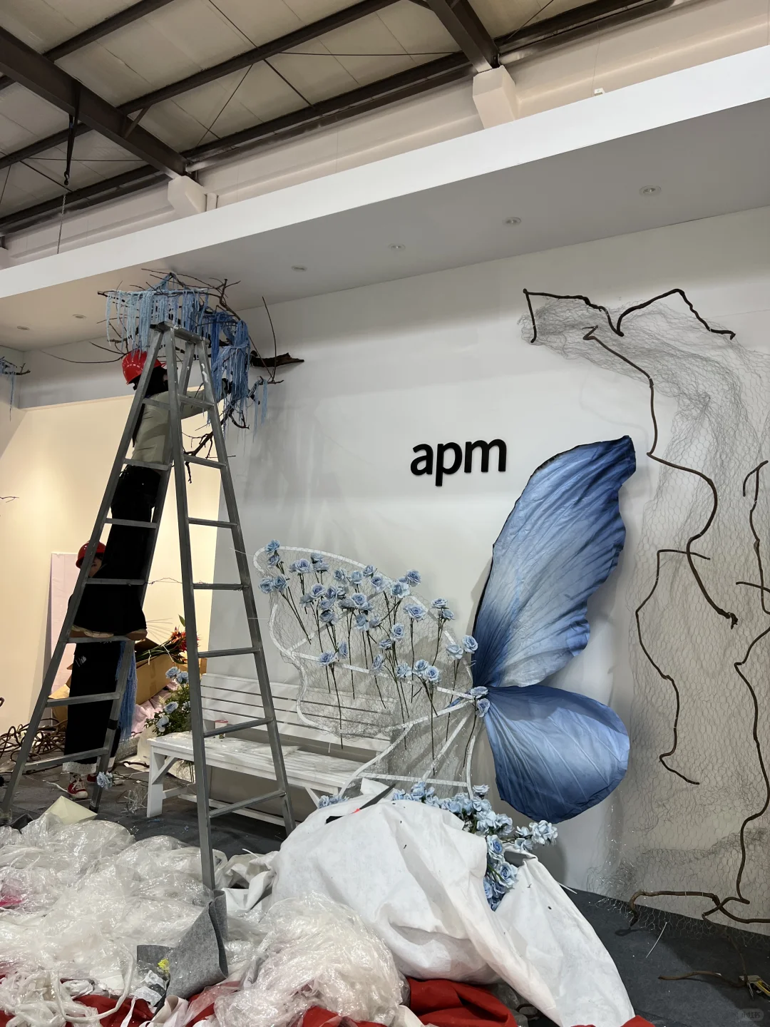 这次的服装展会都是大家伙