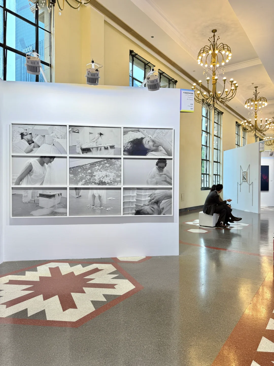 提升审美！！下暴雨也要去看的影像展！！！