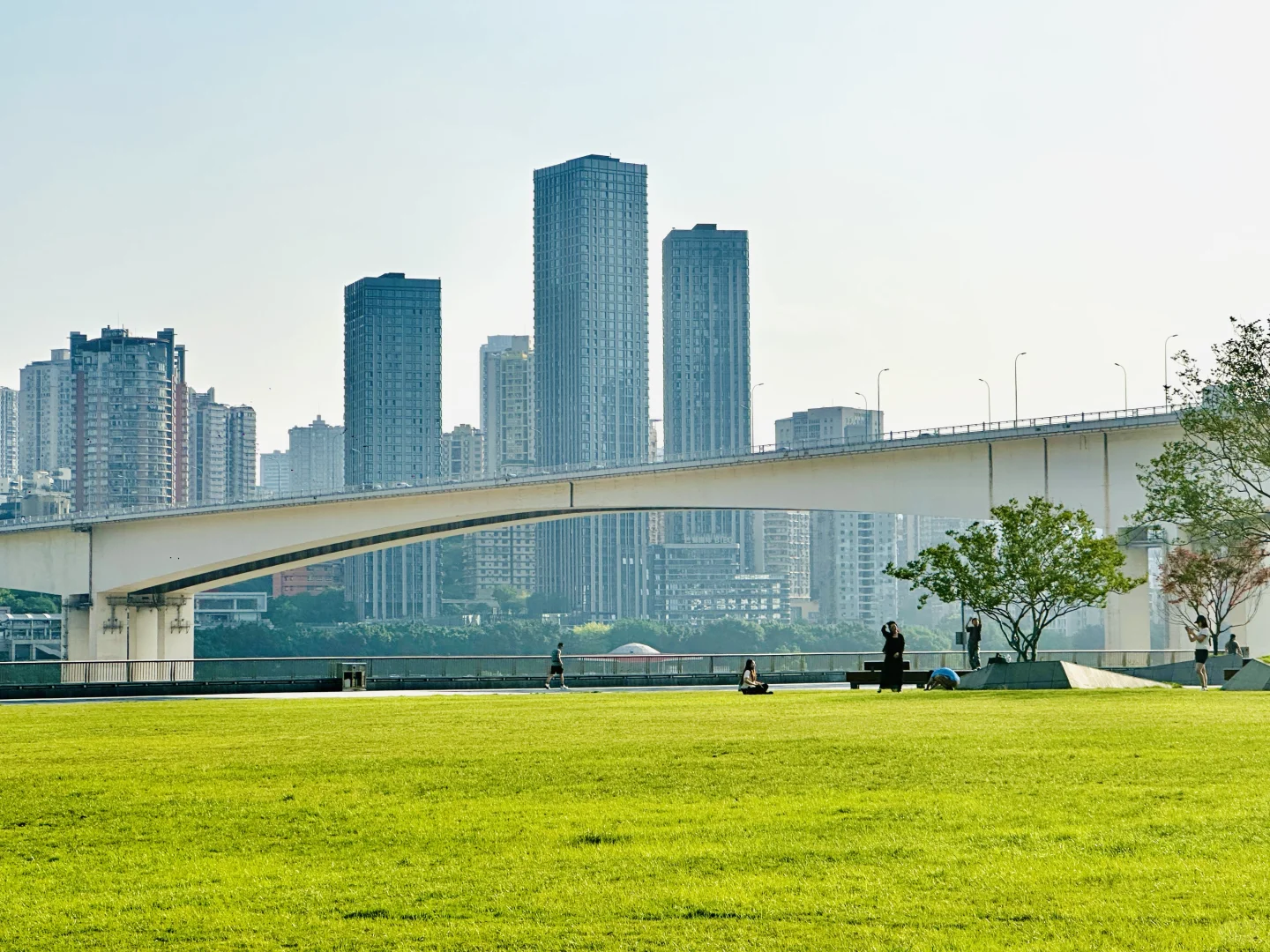 重庆曼哈顿钻石广场?