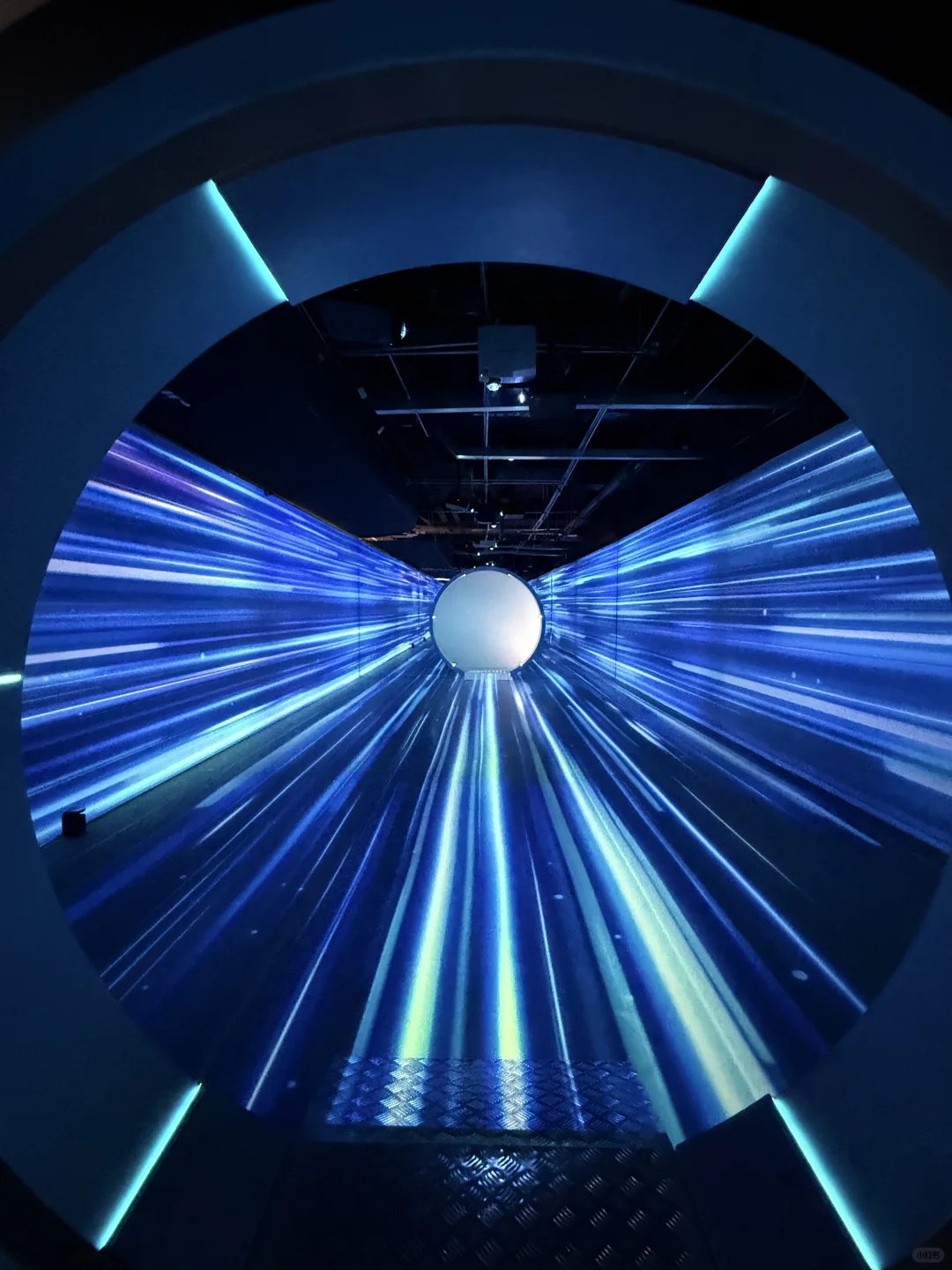 哦莫～?不小心掉进线性时空里……