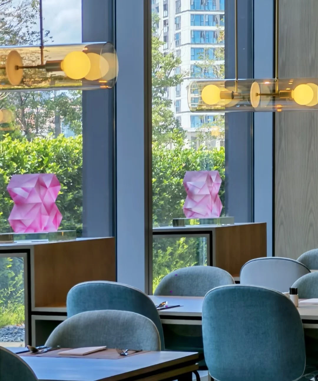 深圳会展希尔顿酒店-人少水好 (100r14天)