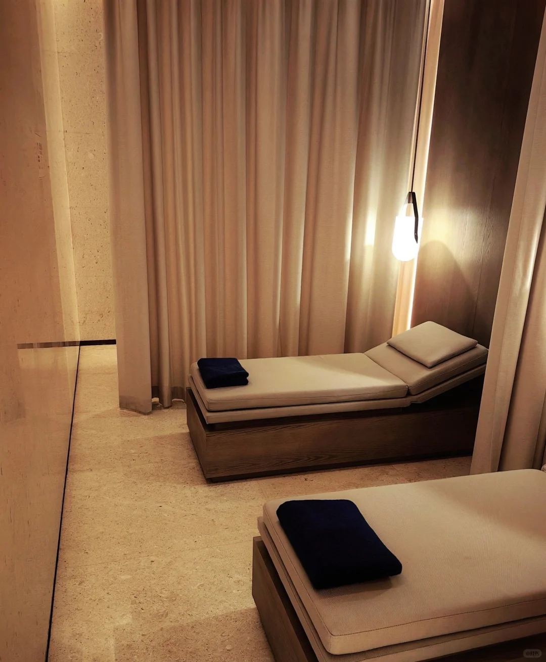 深圳会展希尔顿酒店-人少水好 (100r14天)