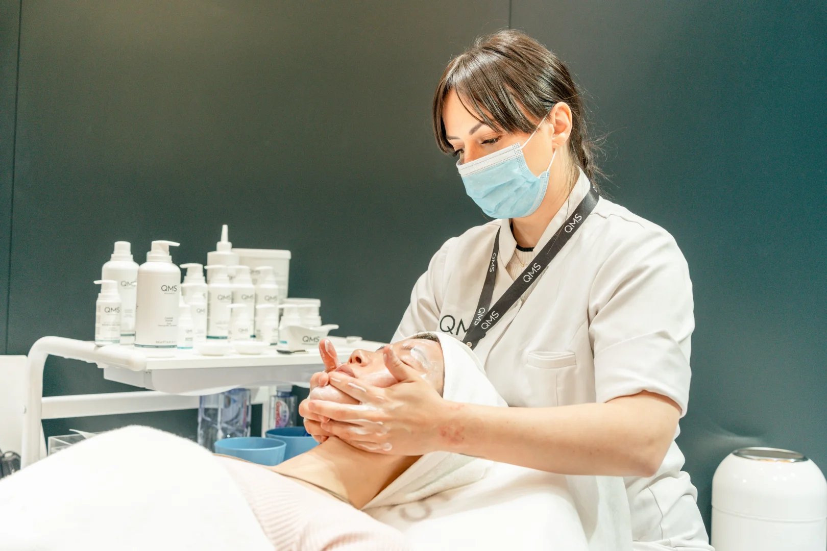 05大学生周末勇闯展会摄影vlog@1200