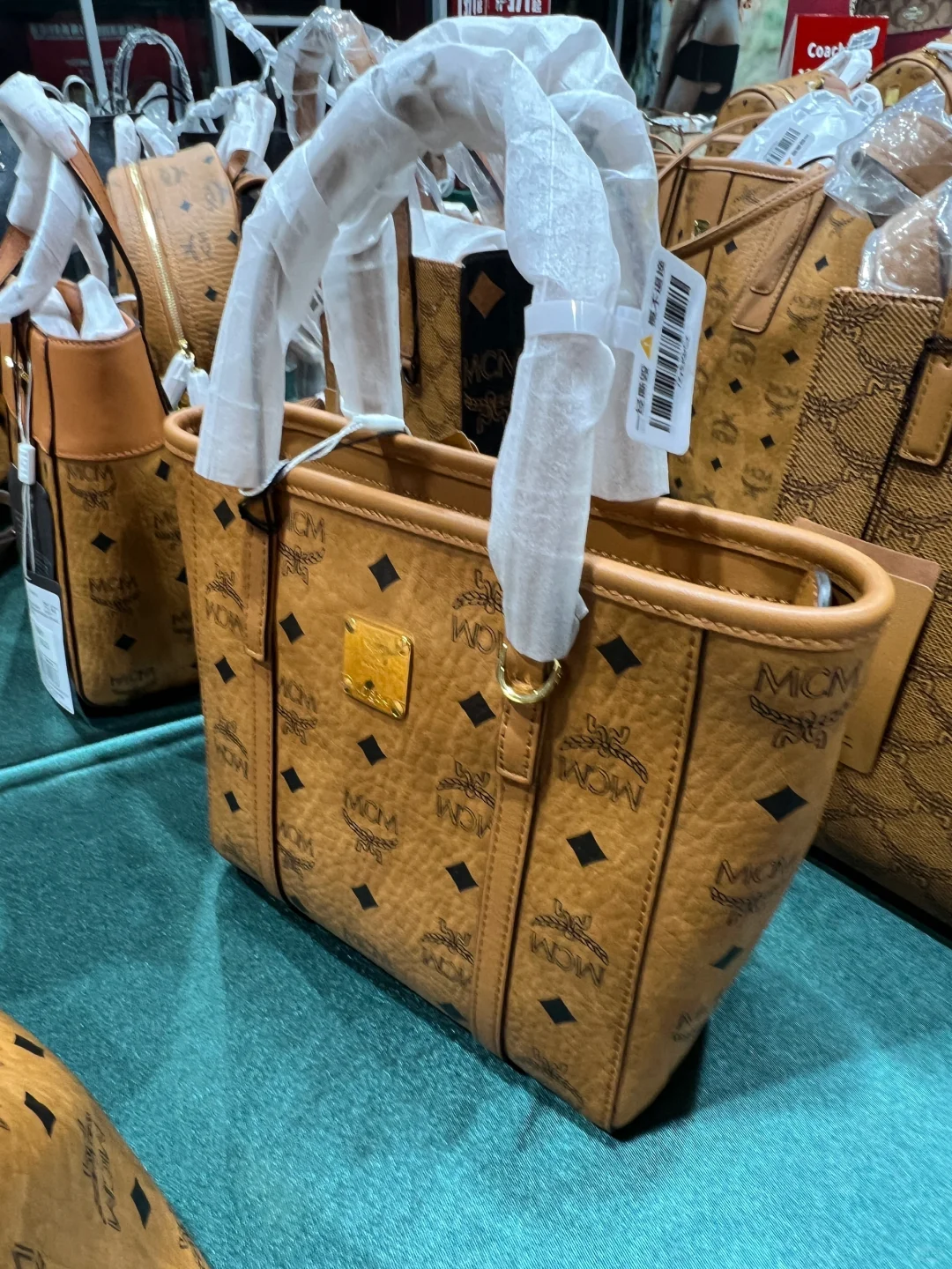 厦门人买包都这样捡漏的吗？？！？