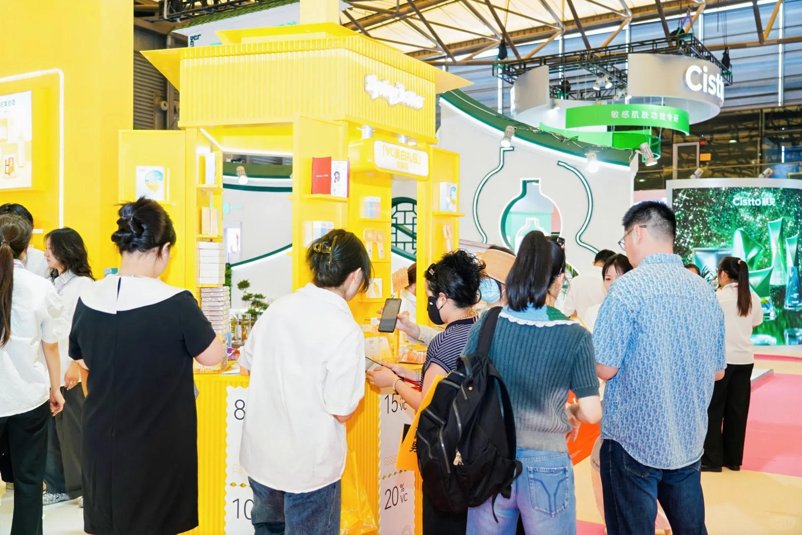 我宣布这个展会上最好玩的是这里！