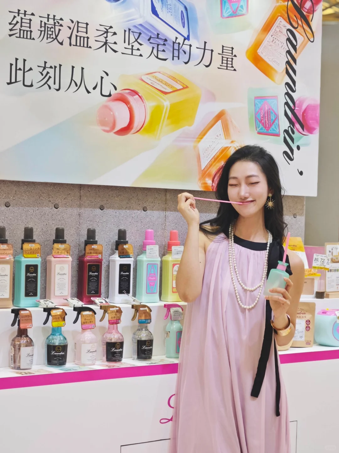 美博会‼️背了2大袋礼品?回家