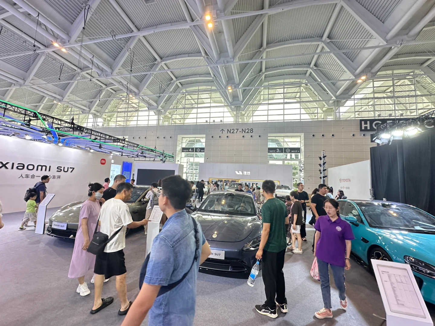 周末去哪玩｜世界智能产业博览会的深思?