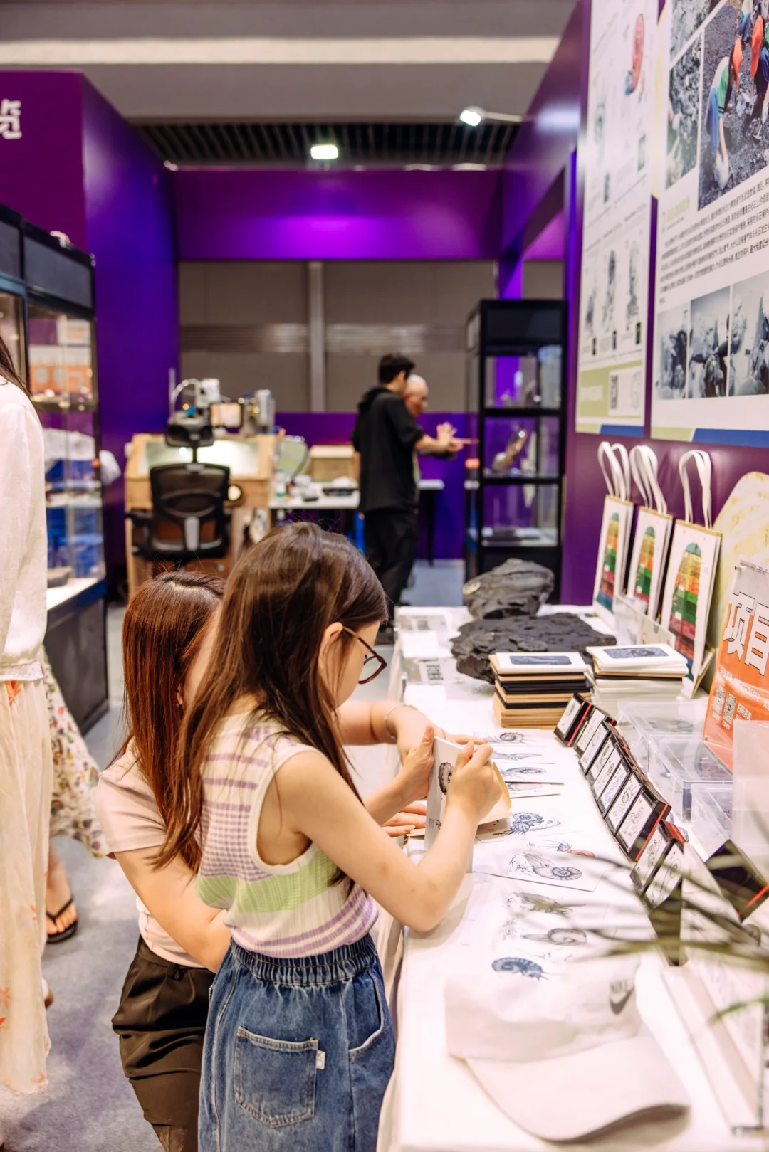 免费挖雨花石❗️南京矿博会带你玩转地质世界