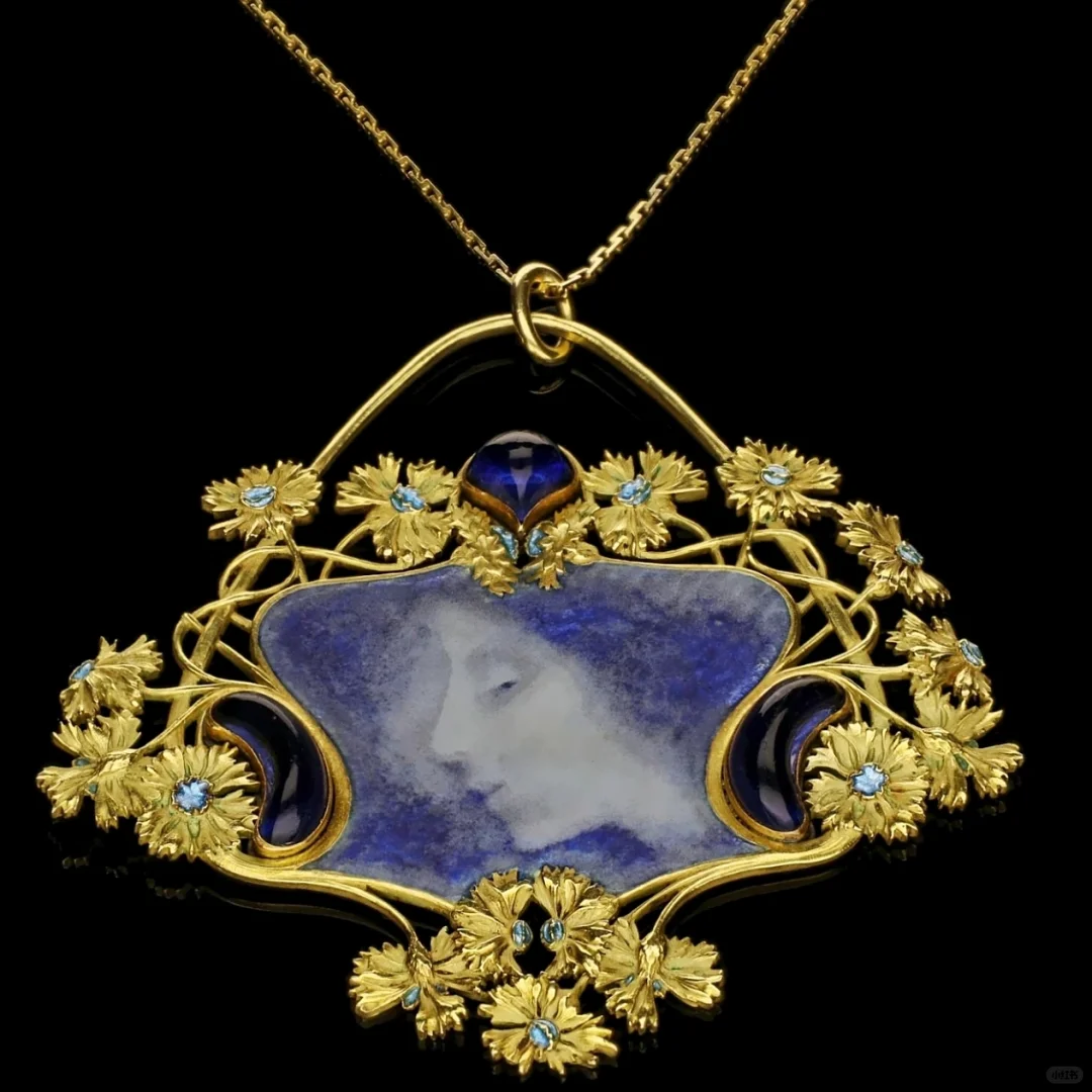 中古控必看的新艺术风格，宝石与昆虫共舞！