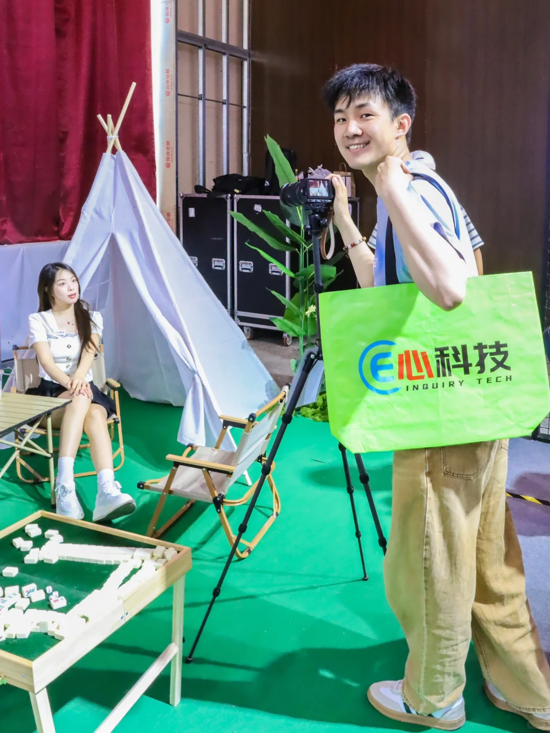 起猛了?我在摄影器材博览会畅快露营