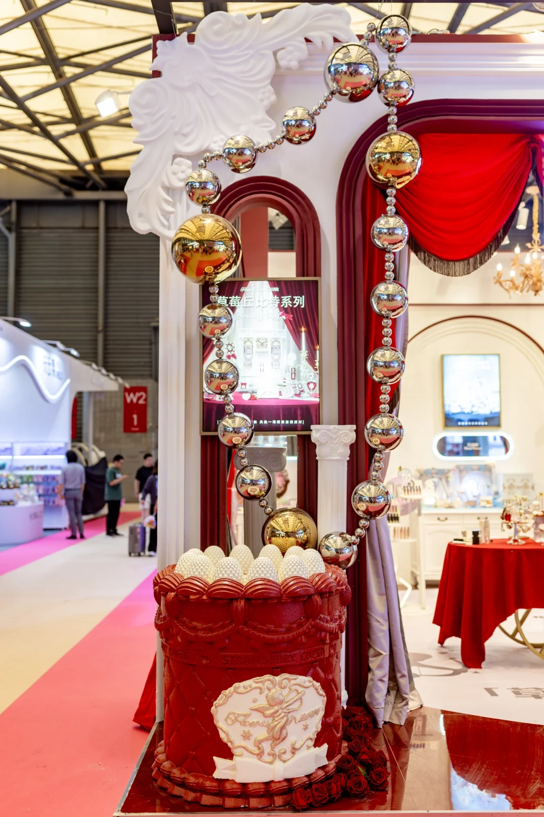 美博会被超多人夸的花知晓展台！是我们做的