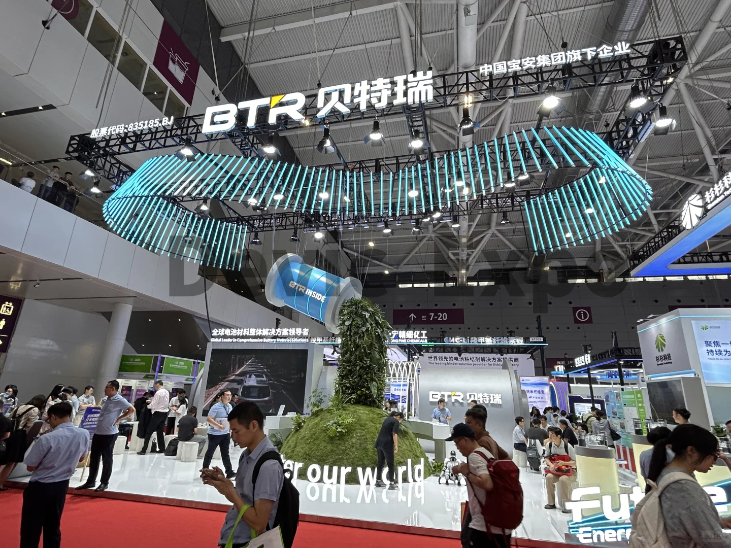 ?深圳电池展 CIBF 现场！这展台也太酷了
