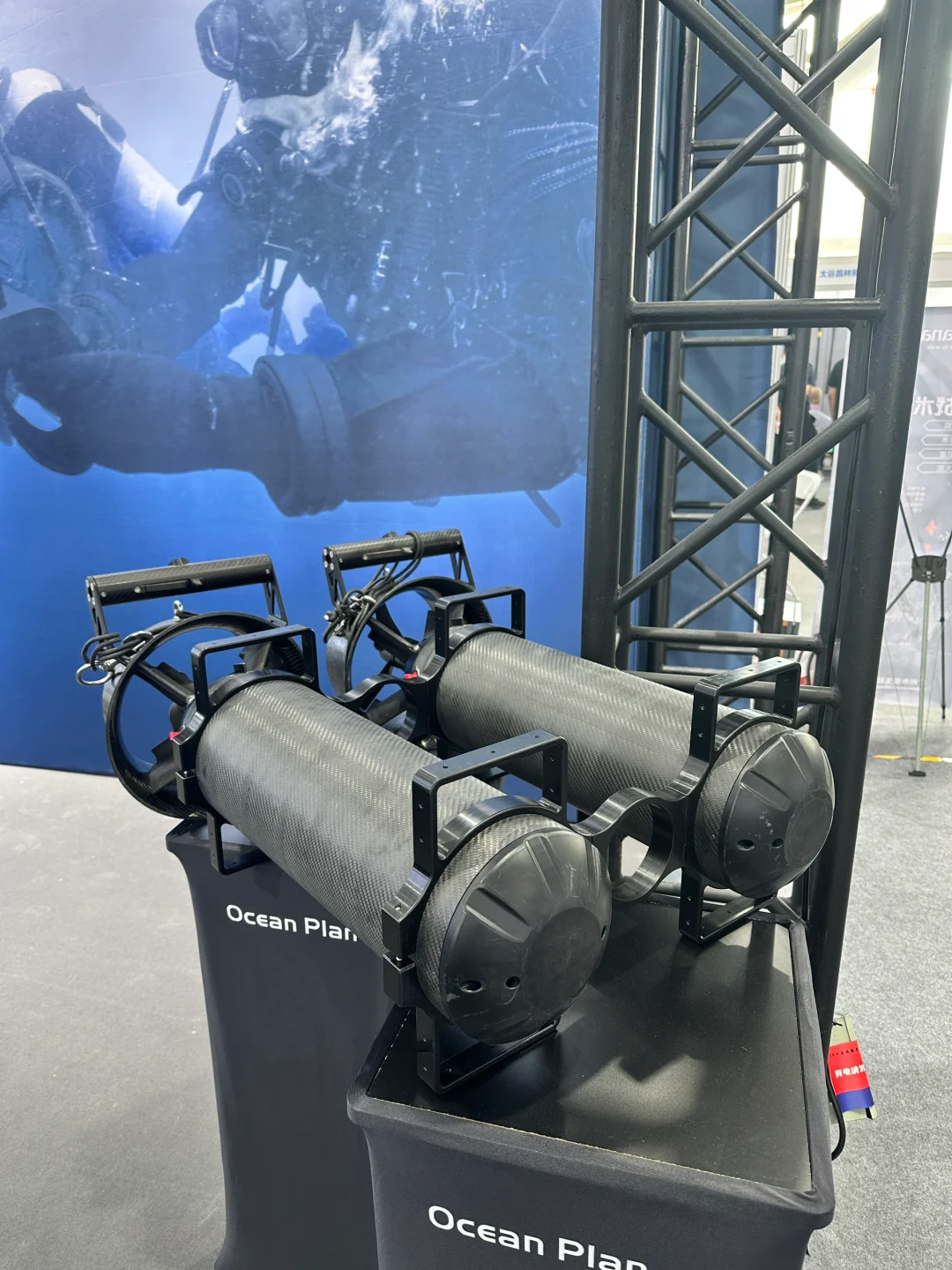 发几张警博会最爱的物件