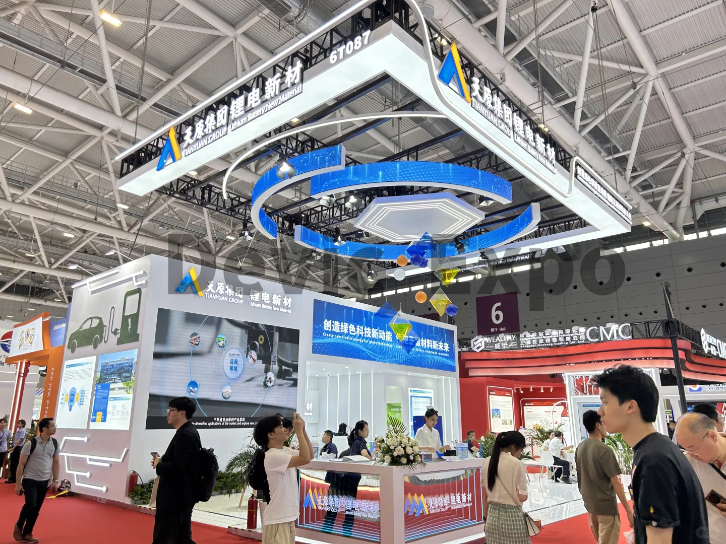 ?深圳电池展 CIBF 现场！这展台也太酷了