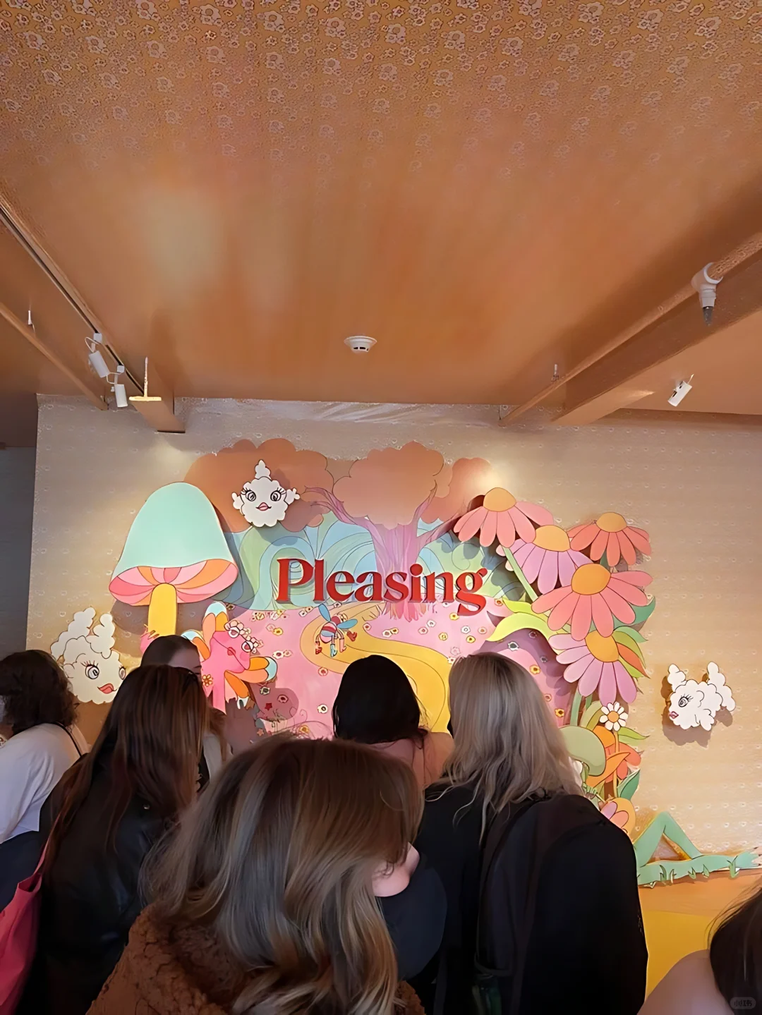 策展人必学！揭秘爆款网红展的共同套路