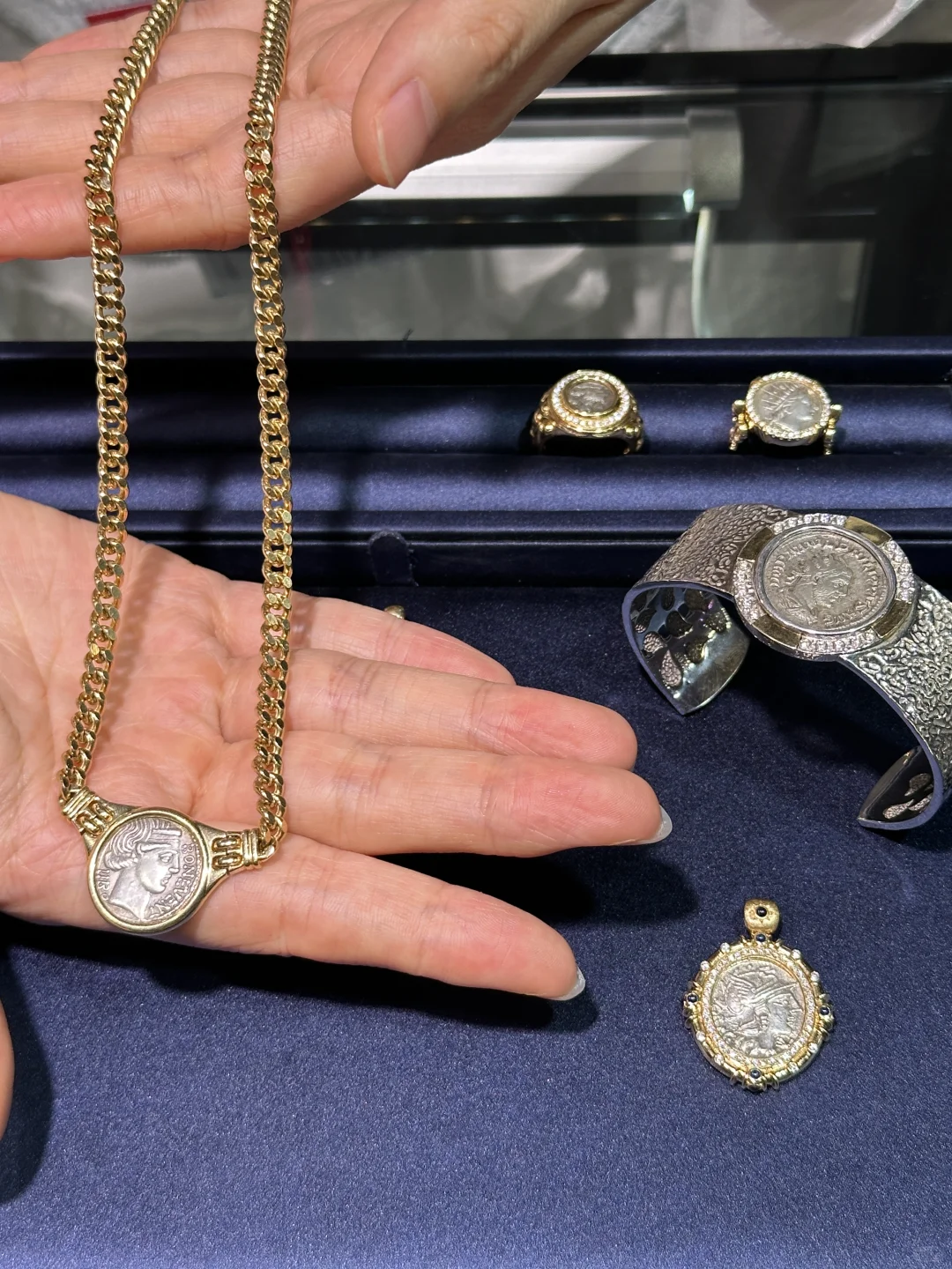 北京2025珠宝首饰展！建议严查！！