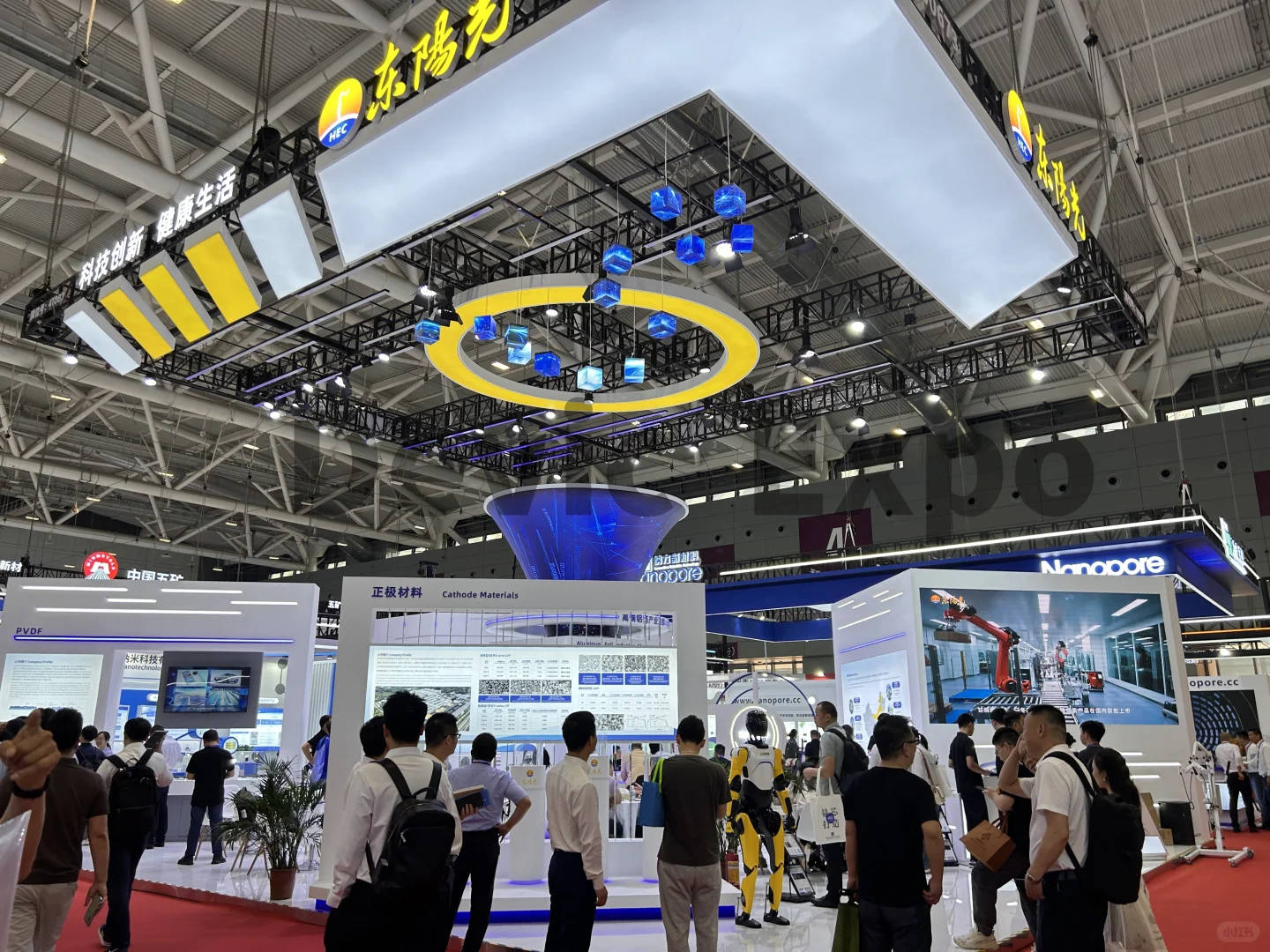 ?深圳电池展 CIBF 现场！这展台也太酷了