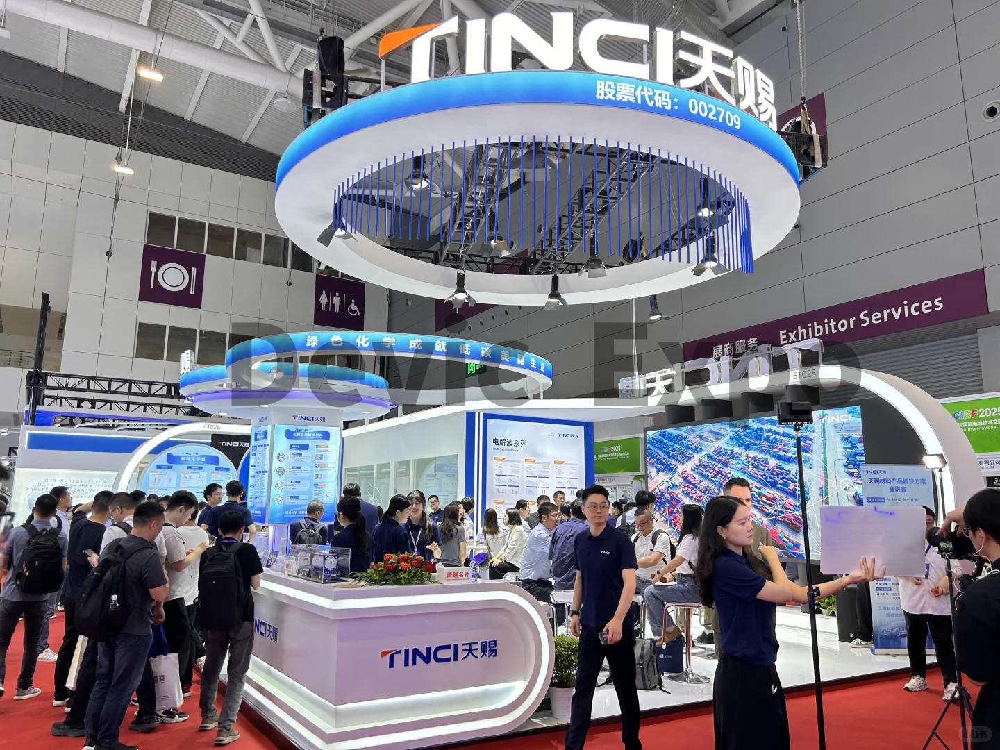 ?深圳电池展 CIBF 现场！这展台也太酷了