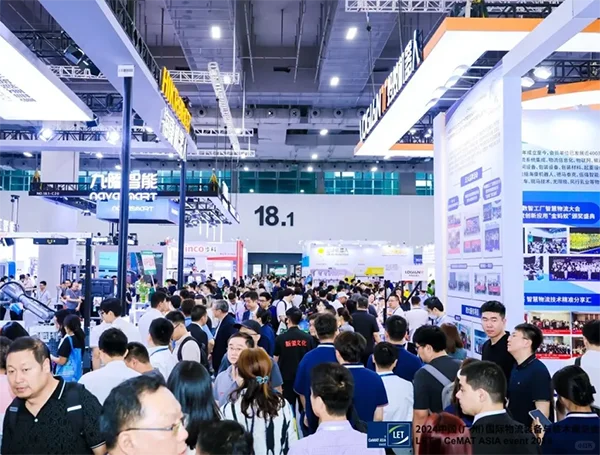 来看机器人炫技啦！???