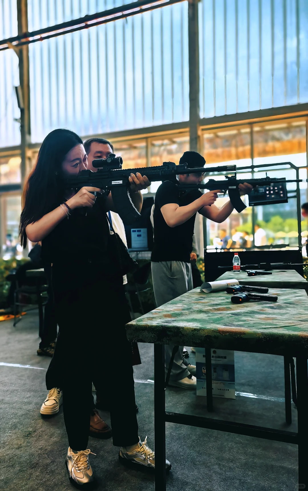 建设工业airsoft e&l 警博会~