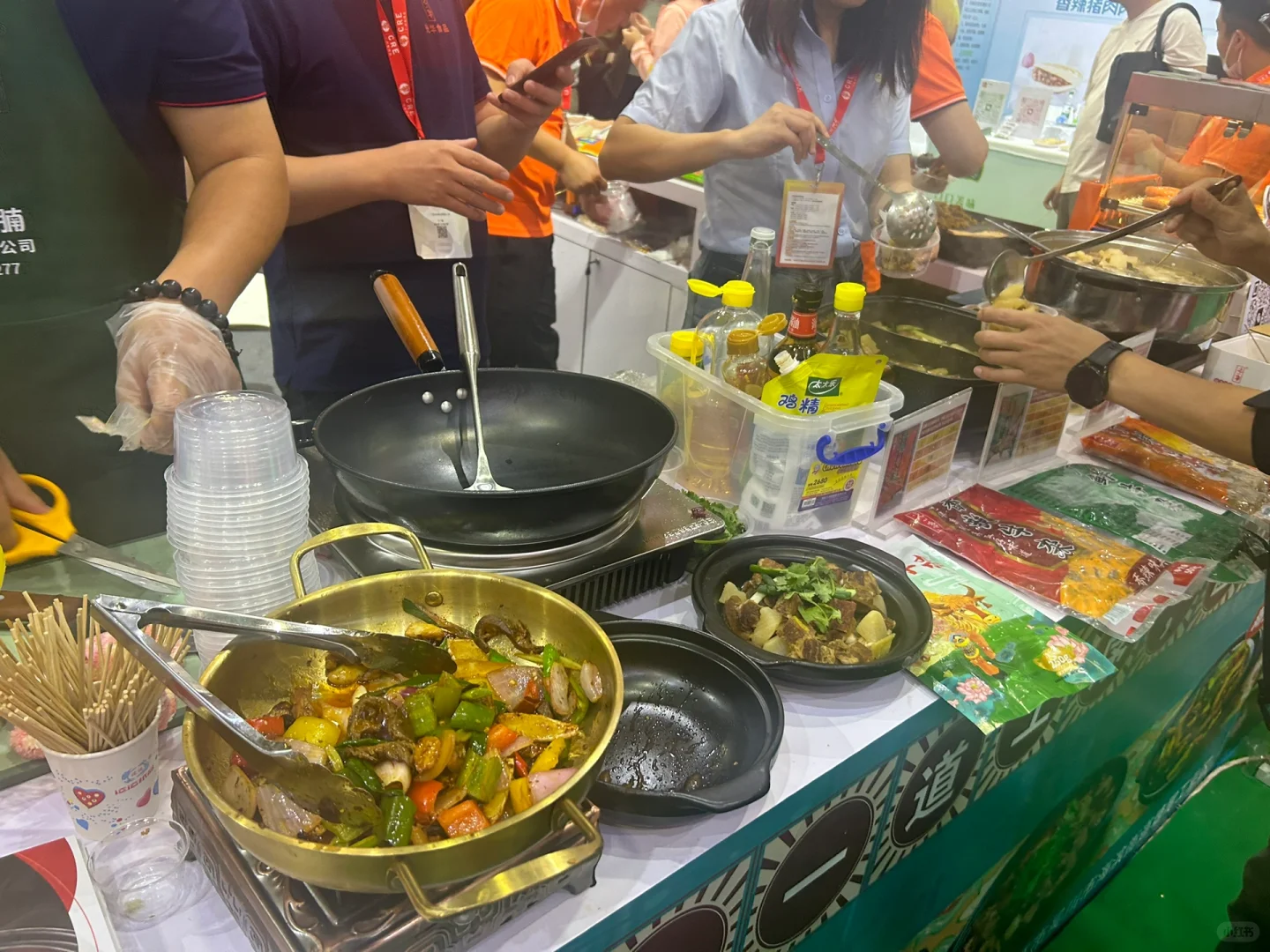 广州餐博会，真的是吃到扶墙出