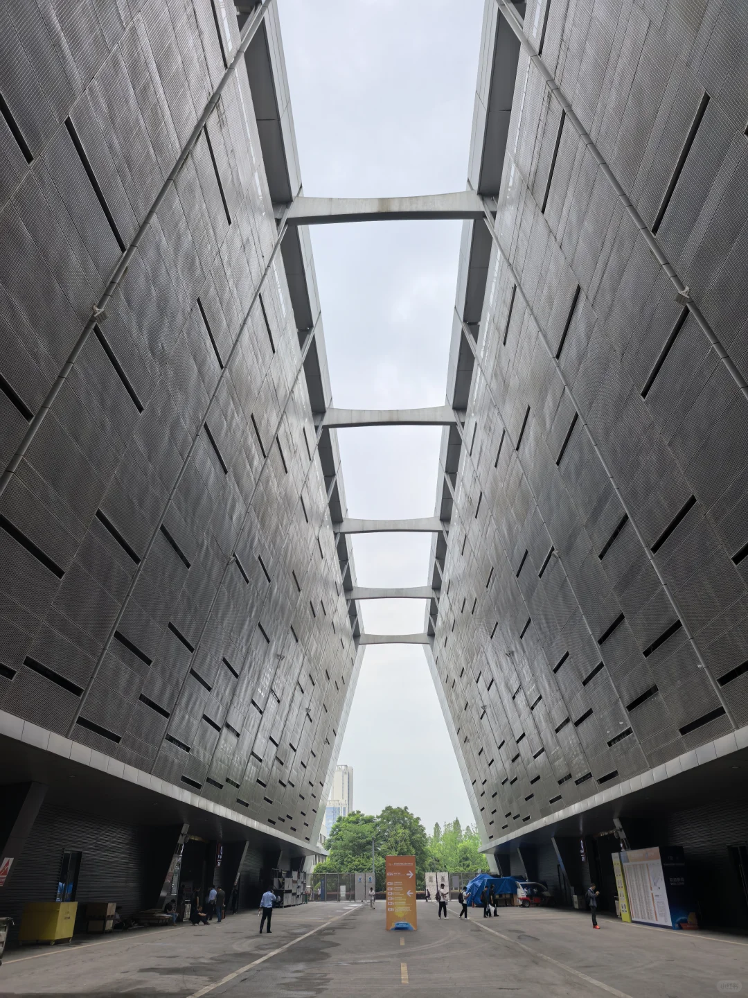 长沙成年以及未成年男性玩具展览现场