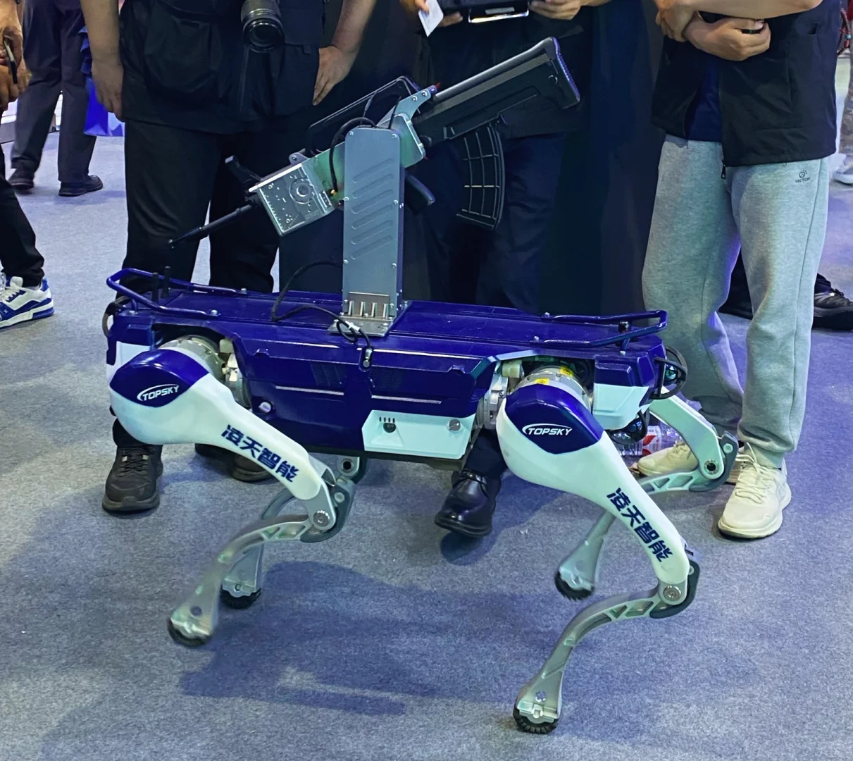 警展看到传说中的新警服?有没有小伙伴偶遇