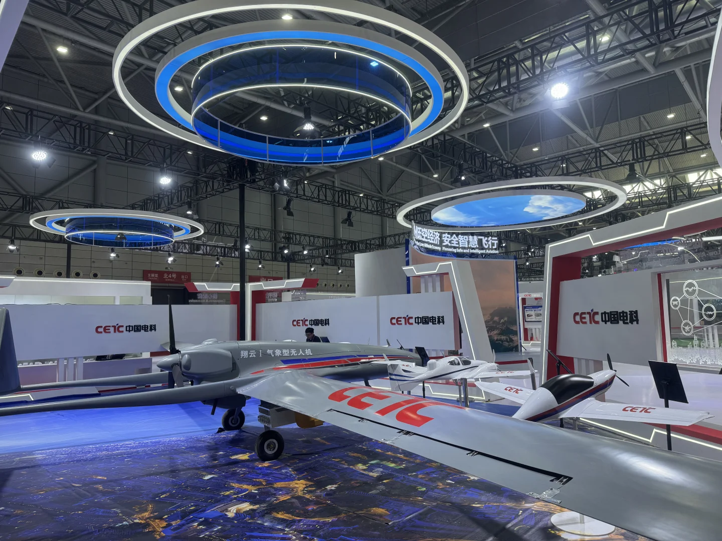 龙国雷达遥遥领先