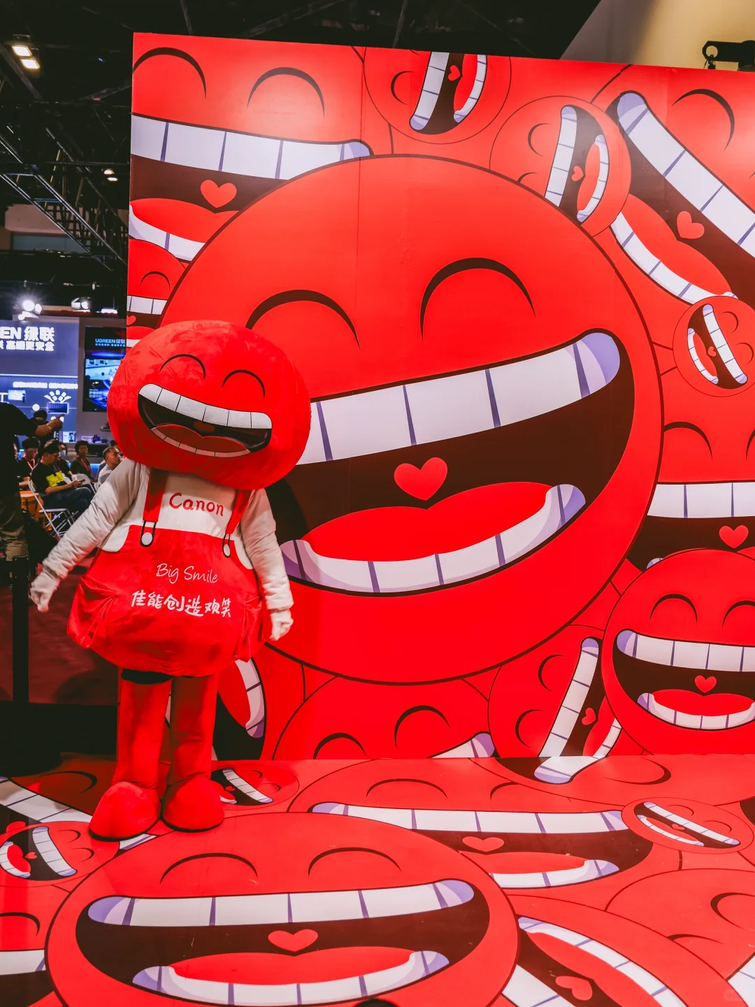 2025 PE 展 佳能展台也太好薅了吧