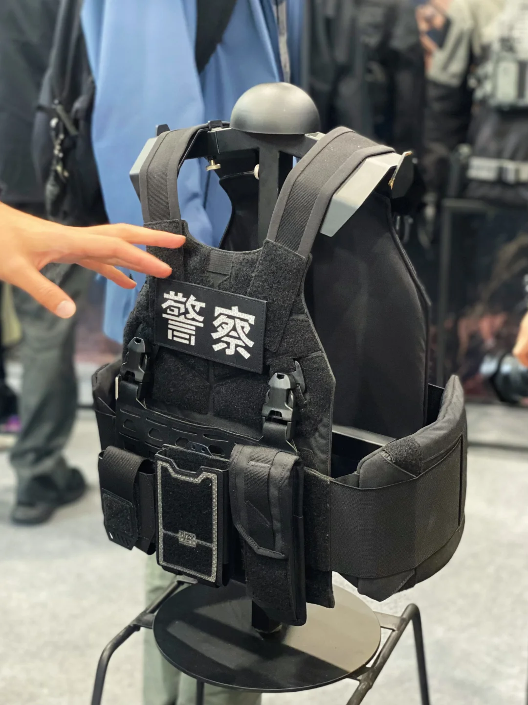 警展看到传说中的新警服?有没有小伙伴偶遇