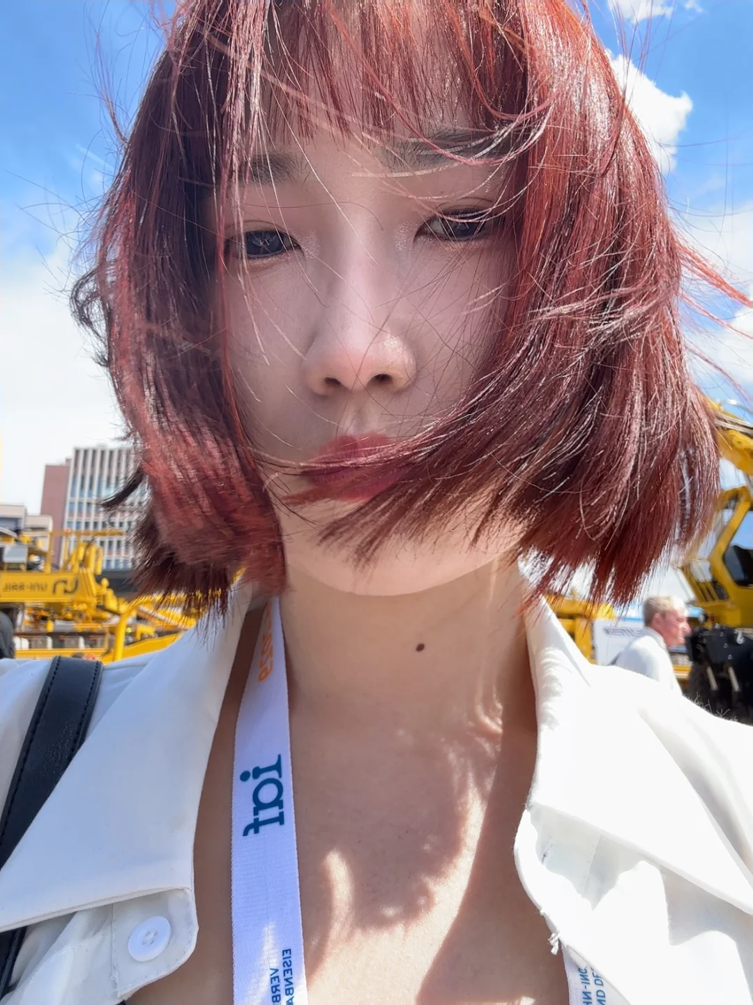 接展会翻译、 礼仪、代参展，商务翻译